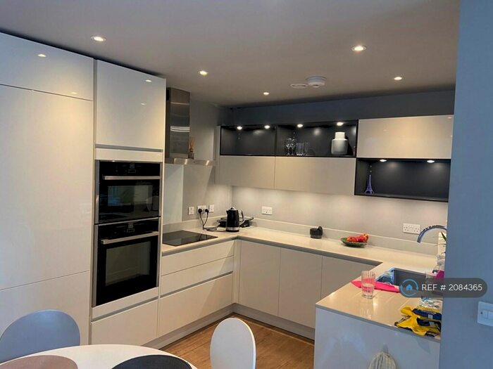 1 Bedroom Flat To Rent In Mill Road, Cambridge, CB1