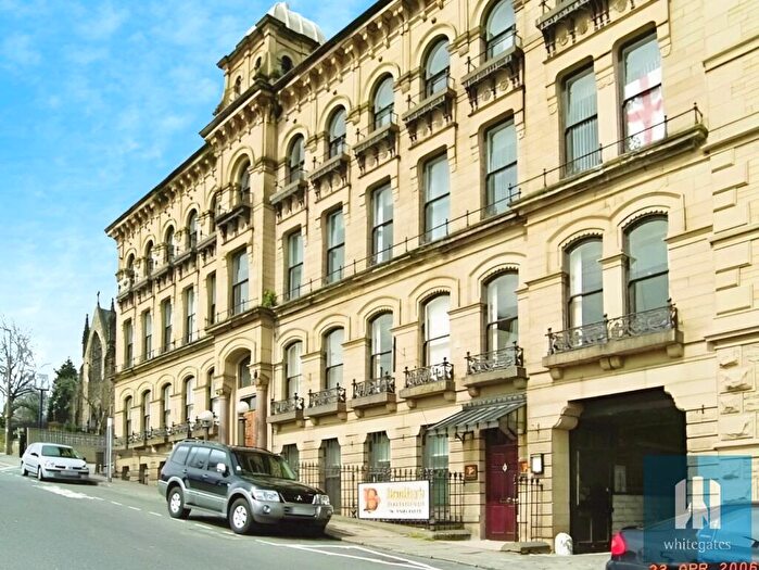 1 Bedroom Apartment To Rent In Fitzwilliam Street, Huddersfield, HD1