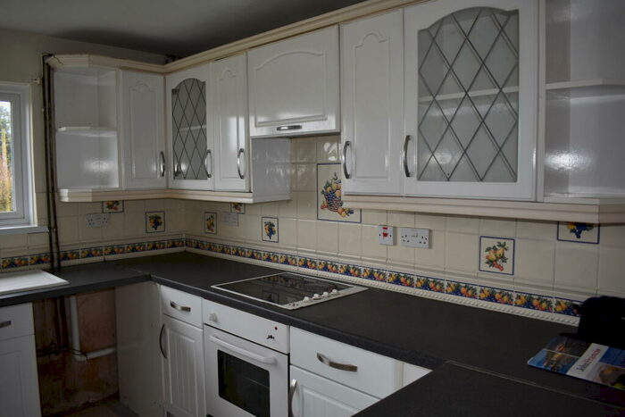 3 Bedroom Semi-Detached House To Rent In St. Margarets Park, Pendine, SA33