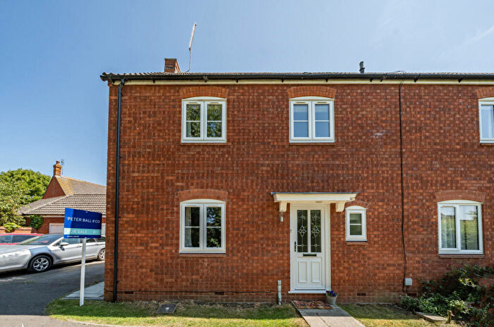 3 Bedroom End Of Terrace House For Sale In Wakeman Close, Walton Cardiff, Tewkesbury, GL20