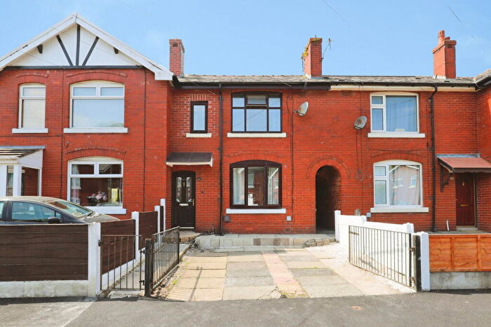 3 Bedroom Terraced House For Sale In Holme Avenue, Bury, BL8