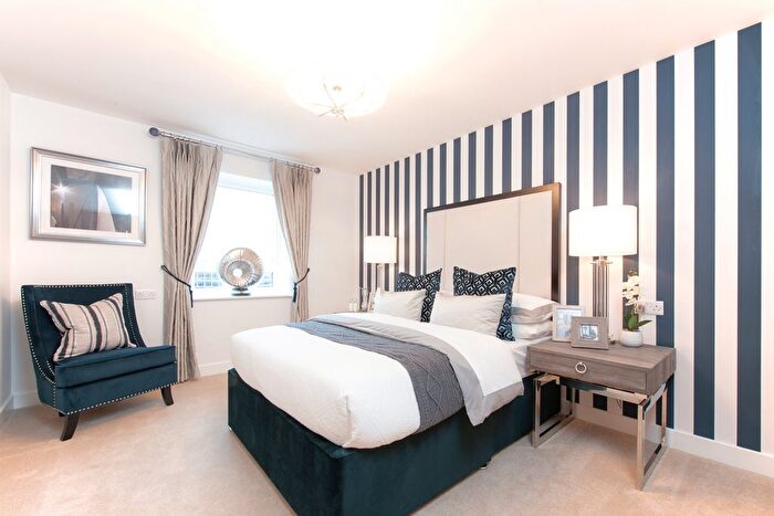 2 Bedroom Flat To Rent In New Dover Road, Canterbury, CT1