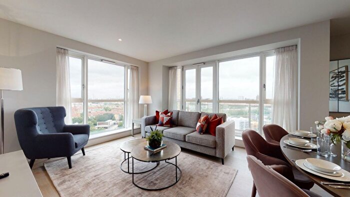 2 Bedroom Flat To Rent In Westferry Circus, Canary Wharf, E14
