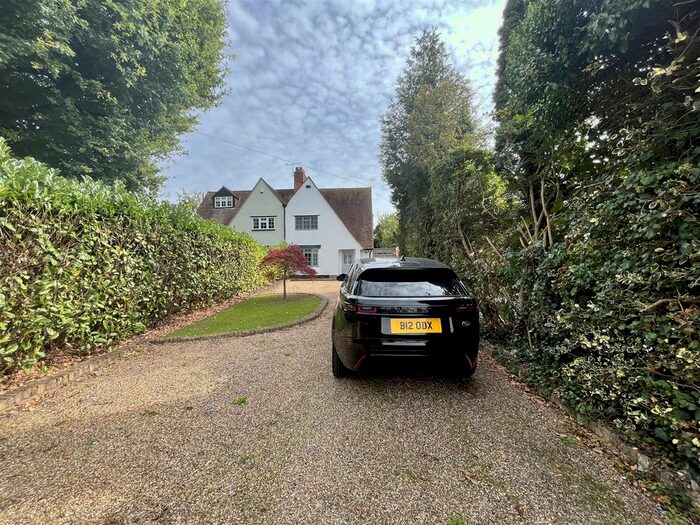 3 Bedroom Property To Rent In Tolmers Road, Cuffley, Potters Bar, EN6