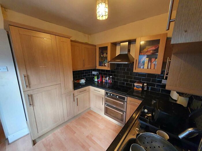 5 Bedroom House To Rent In Mackintosh Place, Roath, Cardiff, CF24