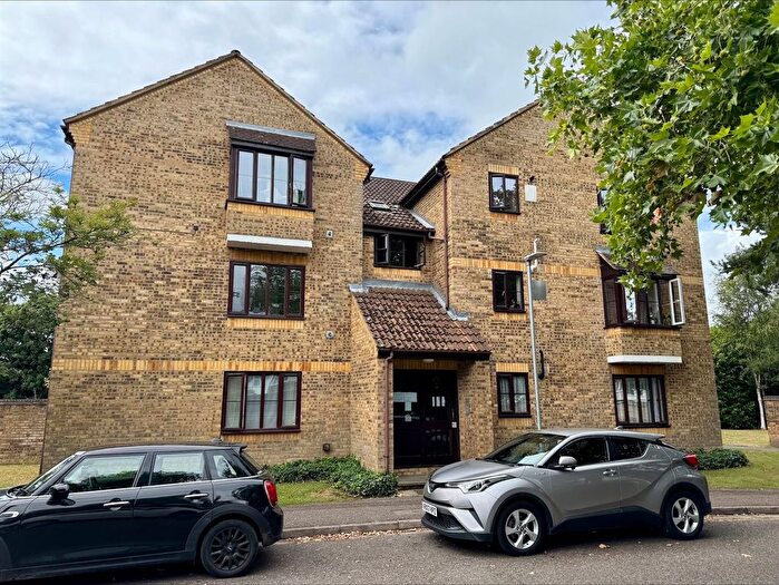 1 Bedroom Flat To Rent In Jasmin Close, Northwood, HA6