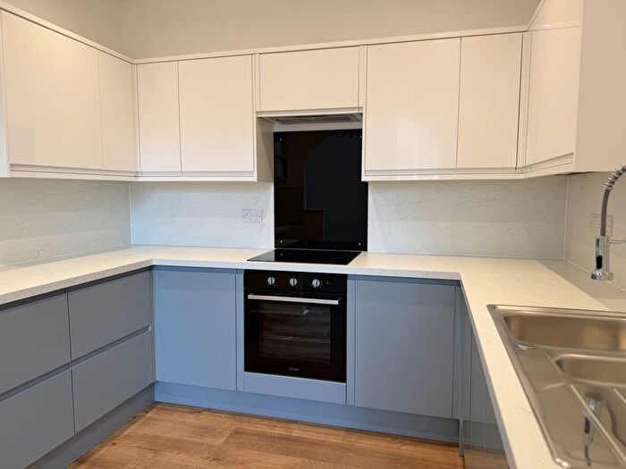 1 Bedroom Flat To Rent In South Grange, Exeter, EX2