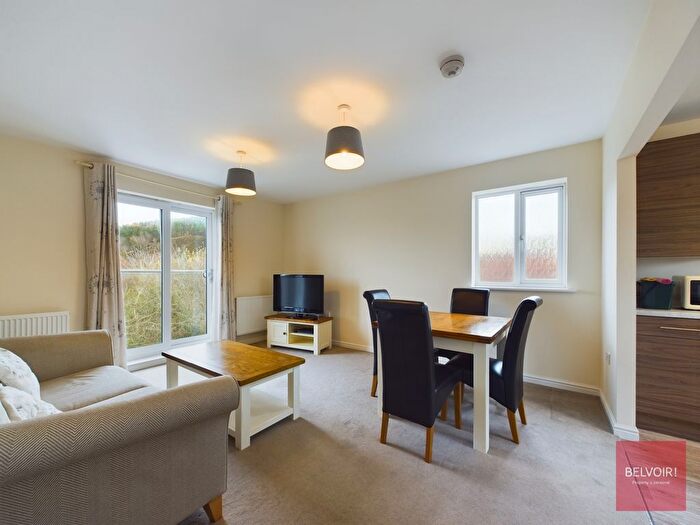 2 Bedroom Flat To Rent In Golwg Y Garreg Wen, Swansea, SA1