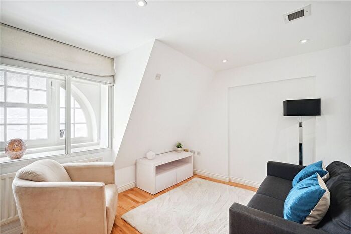 1 Bedroom Flat To Rent In Mortimer Street, Oxford Circus, W1W