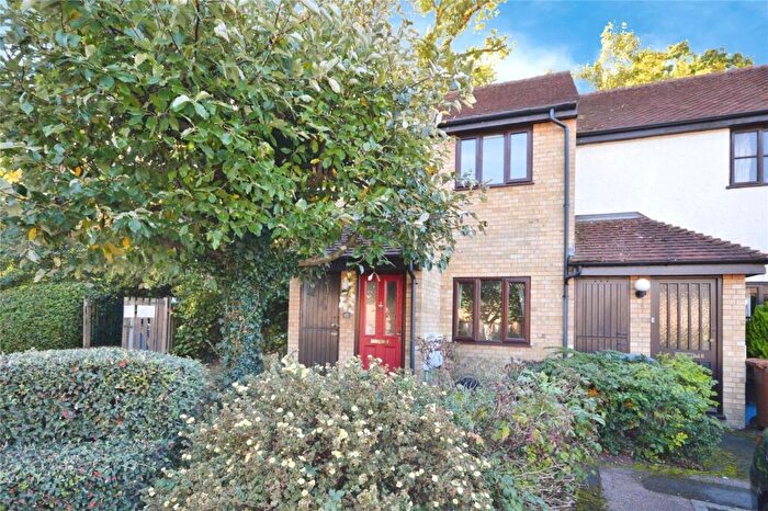 2 Bedroom End Of Terrace House For Sale In Bentley Close, Bishop's Stortford, Herts, CM23