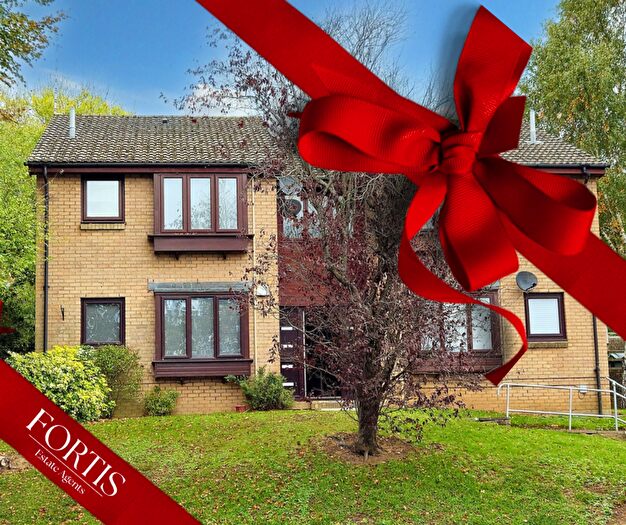 Apartment For Sale In Forest View, Cardiff, CF5