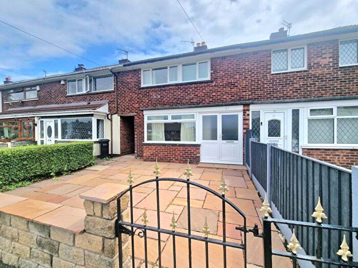 3 Bedroom Terraced House For Sale In Wild Street, Bredbury, SK6