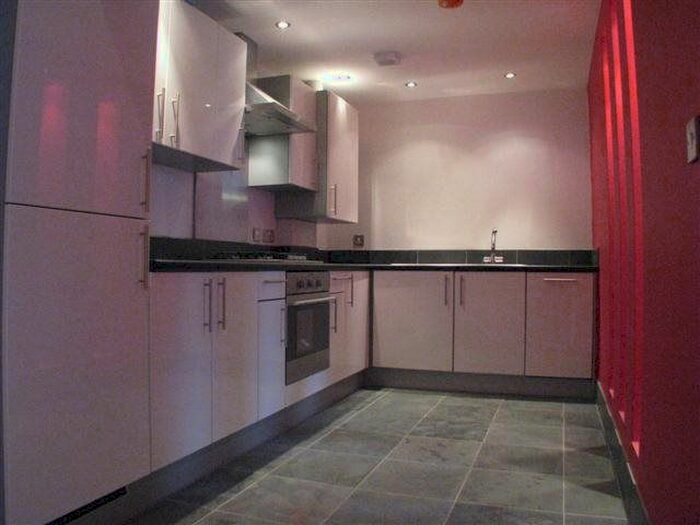 1 Bedroom Flat To Rent In Catharine Street, Liverpool, L8