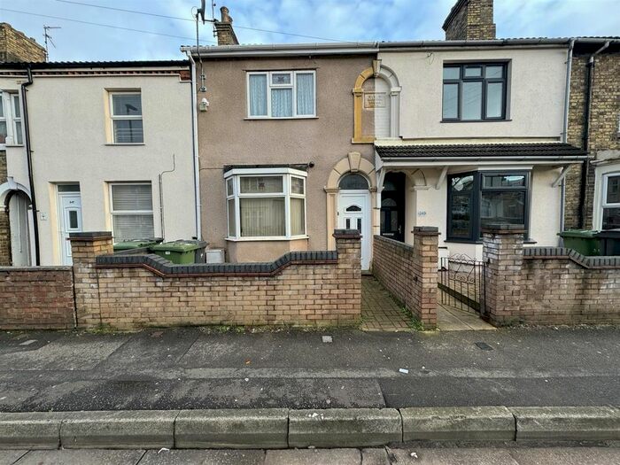 4 Bedroom Terraced House To Rent In Gladstone Street, Millfield, Peterborough, PE1