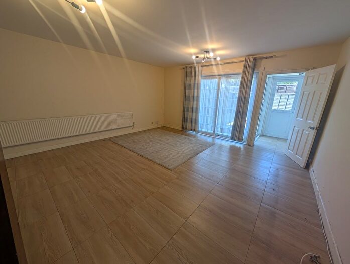 3 Bedroom Terraced House To Rent In Wheatlands, Hounslow, TW5