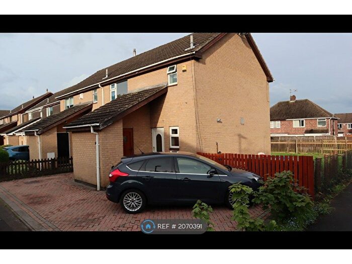 3 Bedroom Semi-Detached House To Rent In Lancaster Road, Hucknall, Nottingham, NG15