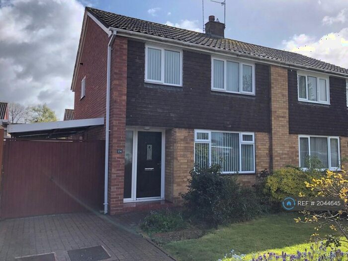 3 Bedroom Semi-Detached House To Rent In Cherrington Road, Nantwich, CW5