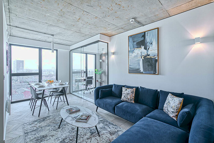 2 Bedroom Apartment To Rent In Spinners Way, Castlefield, Manchester, M15