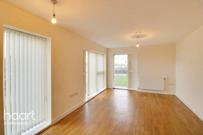 2 Bedroom Flat To Rent In Harvest Road, Cambridge, CB2