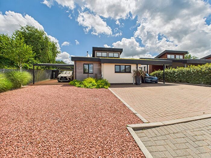 3 Bedroom Detached Bungalow For Sale In Beech Meadow, Chilsworthy, EX22