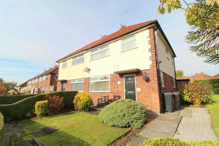 3 Bedroom Semi-Detached House To Rent In Alamein Drive, Romiley, Stockport, SK6