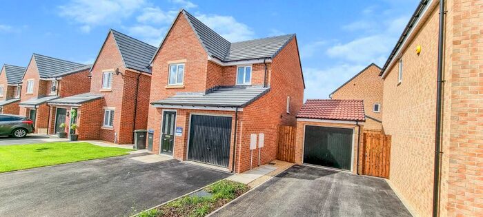 3 Bedroom Detached House To Rent In Birch Way, Newton Aycliffe, DL5