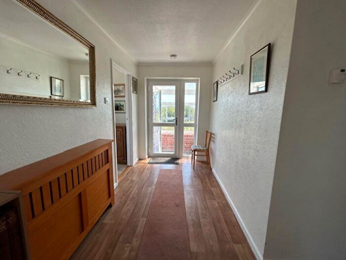 2 Bedroom Detached Bungalow For Sale In Oakbury Drive, Weymouth, DT3
