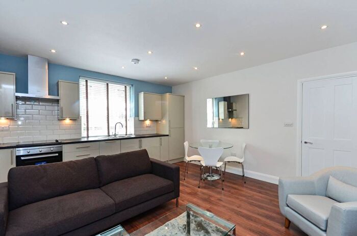 2 Bedroom Flat To Rent In Marsham Street, Westminster, London, SW1P