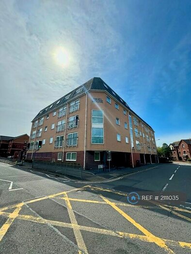 2 Bedroom Flat To Rent In Windsor Road, Cardiff, CF24