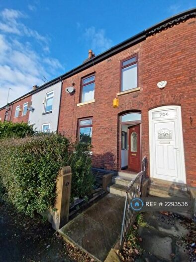 3 Bedroom Terraced House To Rent In Manchester Old Road, Middleton, Manchester, M24