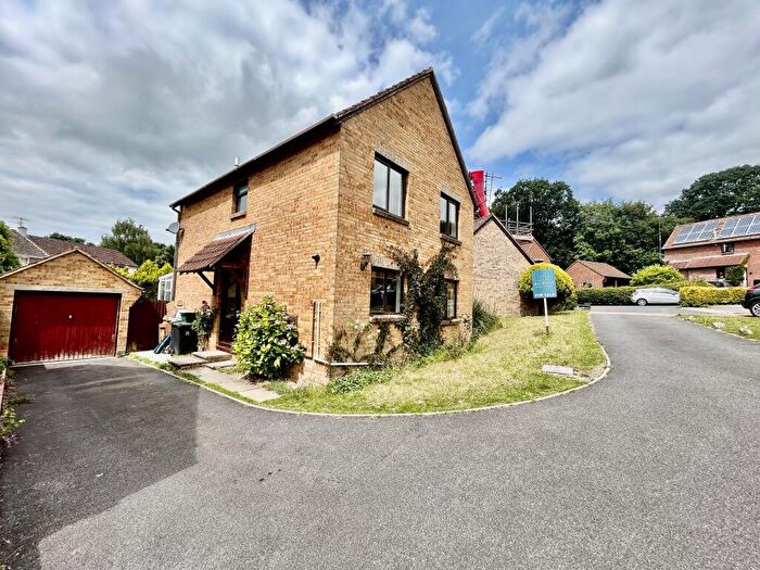 4 Bedroom Detached House For Sale In Eastleaze, Blandford Forum, DT11