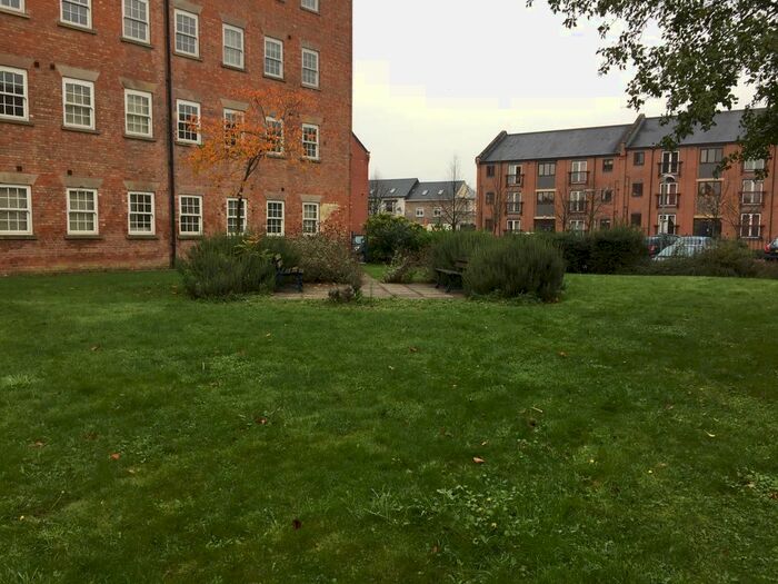 2 Bedroom Flat To Rent In Stockingers Court, Mill Lane, Loughborough, Leicestershire, LE11