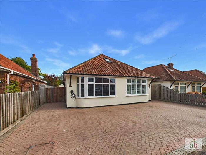 4 Bedroom Bungalow For Sale In Sherbourne Avenue, Ipswich, IP4