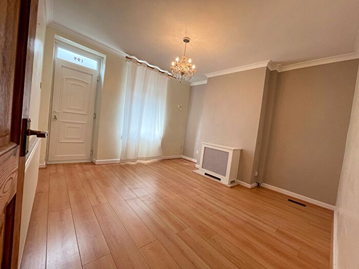 3 Bedroom Terraced House To Rent In Lydgate Lane, Sheffield, S10