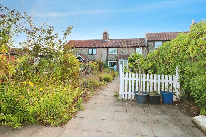 2 Bedroom Terraced House For Sale In The Lizard, Wymondham, Norfolk, NR18