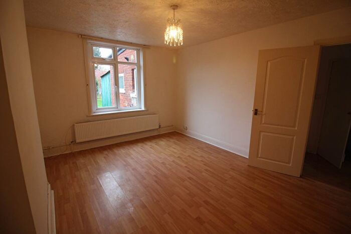 1 Bedroom Flat To Rent In Weyhill Road, Andover, Hampshire, SP10