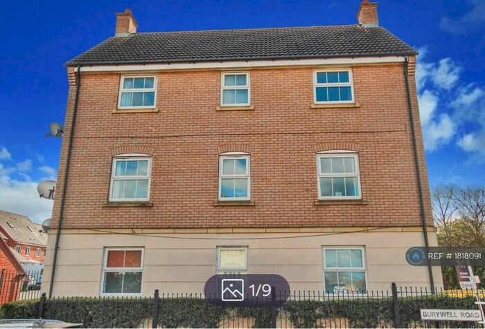 2 Bedroom Flat To Rent In Burywell Road, Wellingborough, NN8