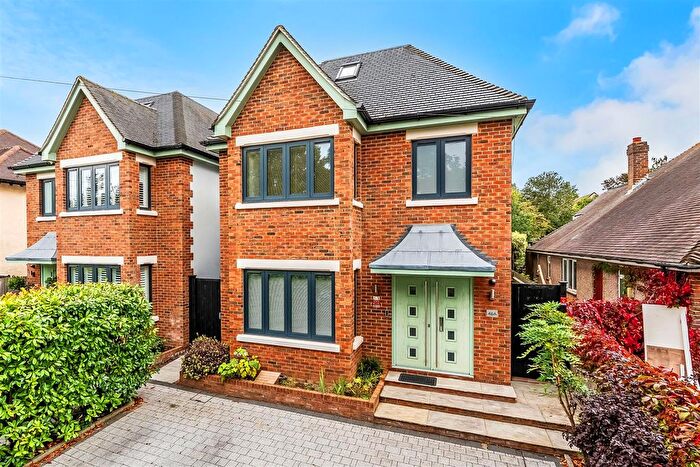4 Bedroom Detached House For Sale In Upland Road, South Sutton, SM2