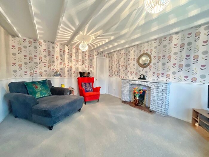 3 Bedroom Detached House For Sale In Charlcote Crescent, Wistaston, Crewe, CW2