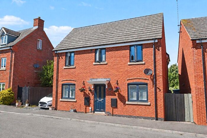 4 Bedroom Detached House For Sale In Ross Drive, Stamford, PE9