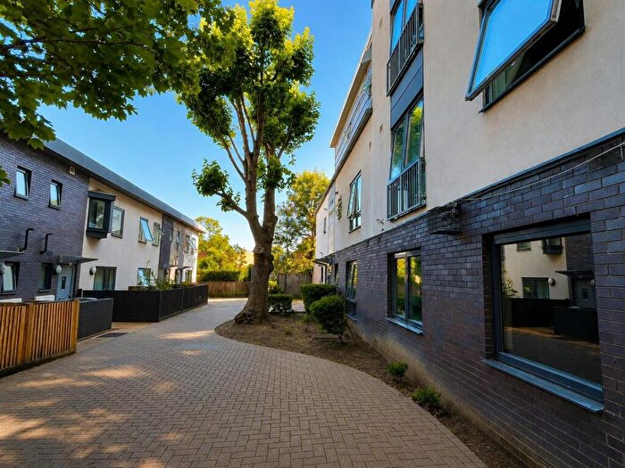 1 Bedroom Flat For Sale In Tottenham Green East, London, N15