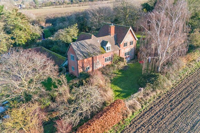 4 Bedroom Detached House For Sale In Stone Cottage, Lower Somersham, Suffolk, IP8