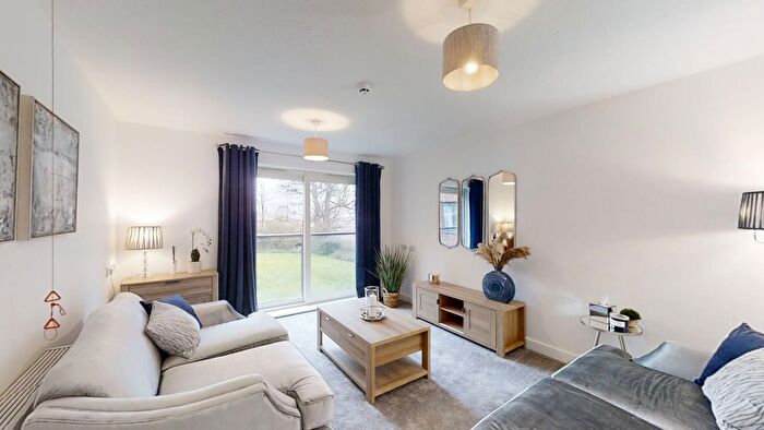 2 Bedroom Flat For Sale In Station Road, Sheffield, S13
