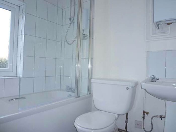 4 Bedroom House To Rent In Milton Road, Cambridge, CB4