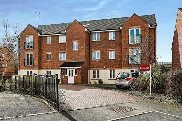 2 Bedroom Flat To Rent In Summerton Road, Oldbury, B69