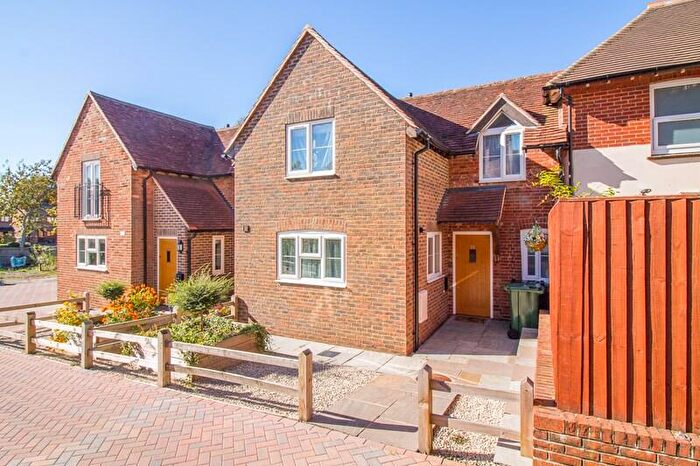 1 Bedroom Terraced House To Rent In Station Road, Liss, Hampshire, GU33