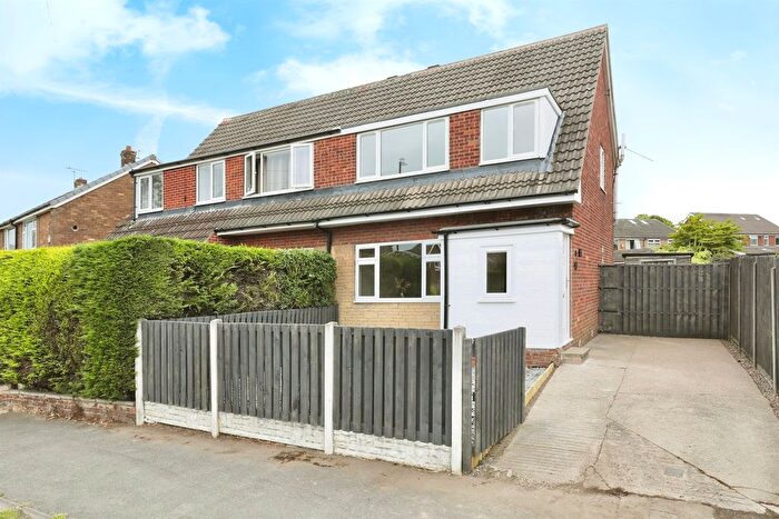 3 Bedroom Semi-Detached House For Sale In Nursery Road, North Anston, Sheffield, S25