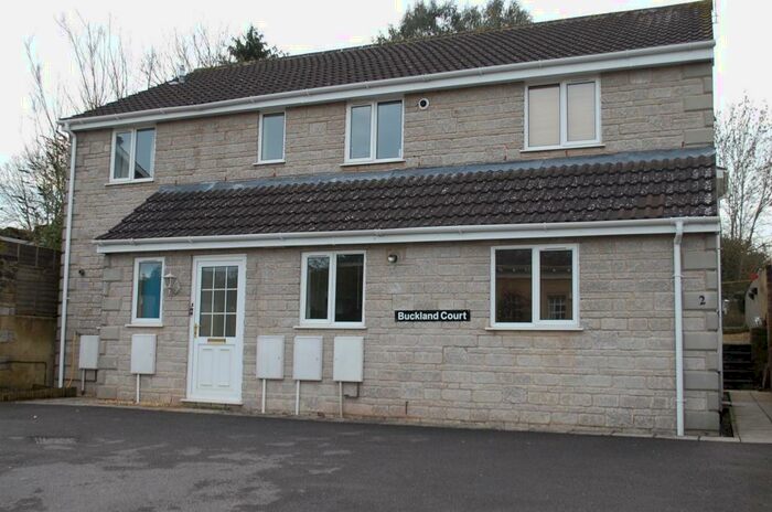 1 Bedroom Flat To Rent In High Street, Paulton, Bristol, BS39