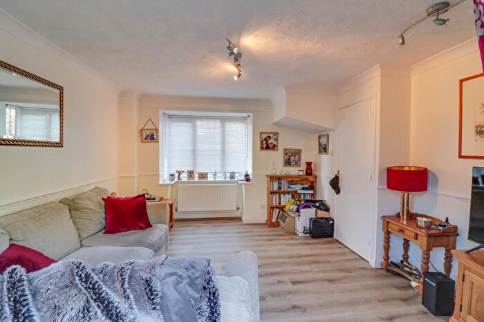 2 Bedroom End Of Terrace House For Sale In Hulton Close, Waterside Park, SO19