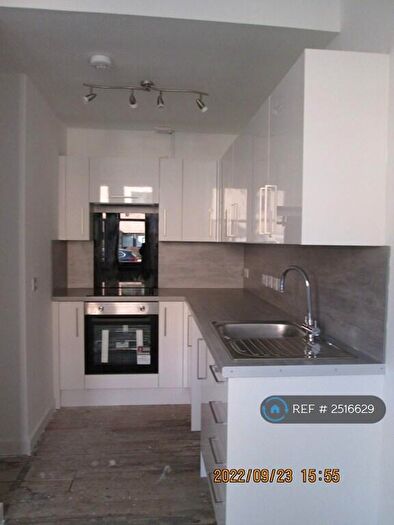 1 Bedroom Flat To Rent In Neilston Road, Paisley, PA2